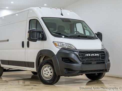 Used 2023 RAM ProMaster 2500 FWD image 2