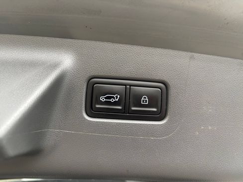 Used 2025 Hyundai Santa Fe SEL FWD image 20