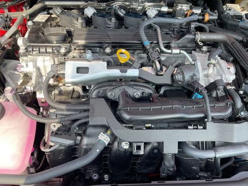 Used 2024 Toyota Prius Prime FWD image 18