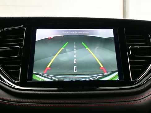 Used 2025 Dodge Durango GT image 20