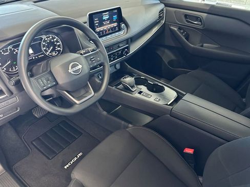 New 2026 Nissan Rogue S image 8