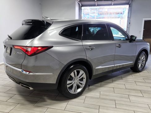 Used 2023 Acura MDX SH-AWD image 5