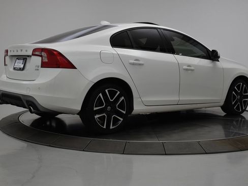 Used 2017 Volvo S60 T5 Dynamic w/ Vision Package AWD/4WD image 21