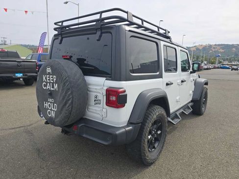Used 2020 Jeep Wrangler Unlimited Sport AWD/4WD image 10