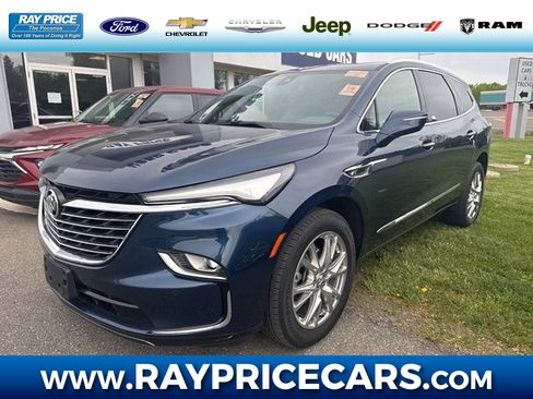 Used 2023 Buick Enclave Essence w/ Experience Buick Package AWD/4WD image 1