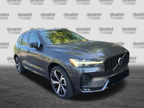 Used 2023 Volvo XC60 B5 Ultimate image 2