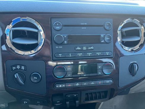 Used 2008 Ford F250 Lariat image 40