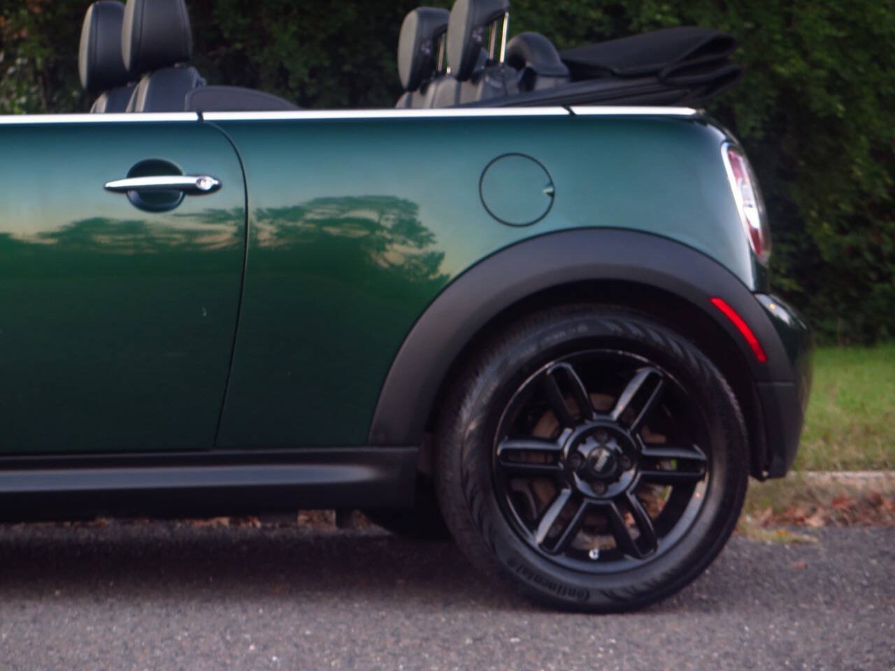 Used 2015 MINI Cooper Convertible FWD image 37