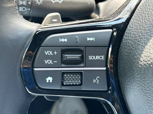 Used 2025 Honda Civic Sport image 30