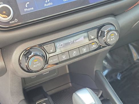 Certified 2023 Nissan Kicks SR w/ SR Premium Package FWD image 26