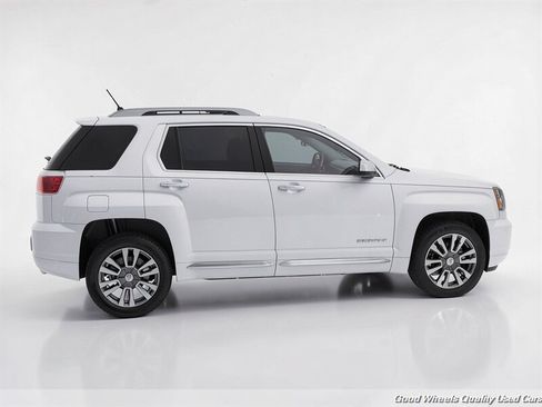 Used 2016 GMC Terrain Denali AWD/4WD image 4