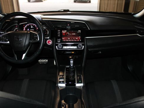 Used 2019 Honda Civic Sport image 13