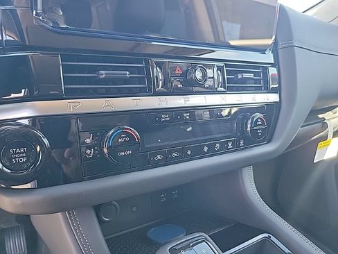 New 2026 Nissan Pathfinder Platinum w/ Cargo Package AWD/4WD image 26