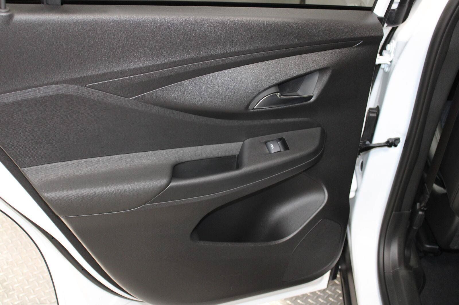 New 2026 Buick Envista Preferred w/ Convenience I Package FWD image 24