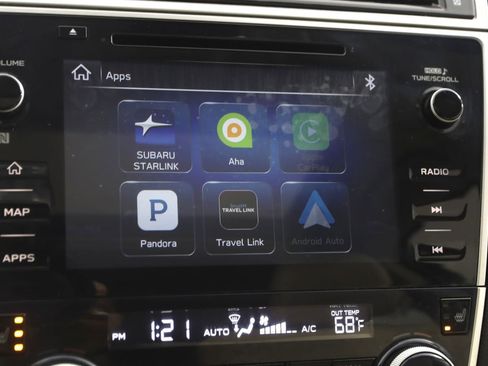 Used 2018 Subaru Outback 2.5i Limited image 10