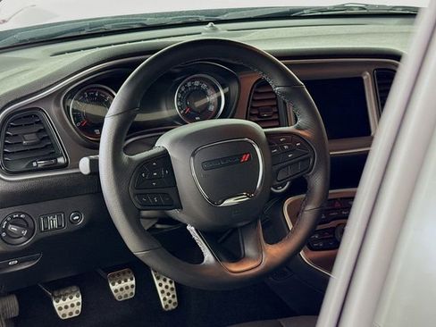 Used 2022 Dodge Challenger R/T Scat Pack image 11