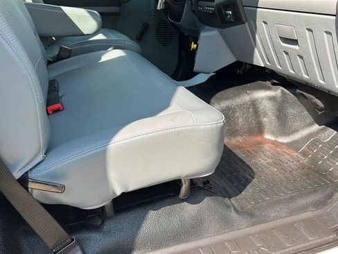 Used 2019 Ford F650 2WD Regular Cab Super Duty image 46