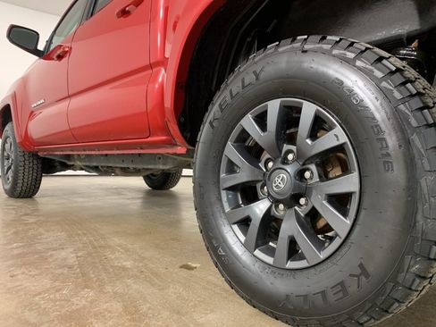 Used 2023 Toyota Tacoma SR5 image 14