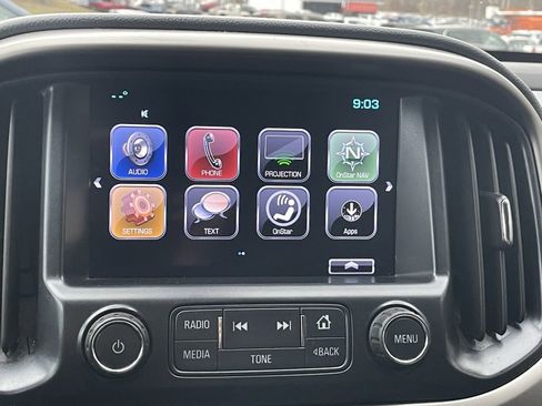 Used 2017 Chevrolet Colorado Z71 image 40