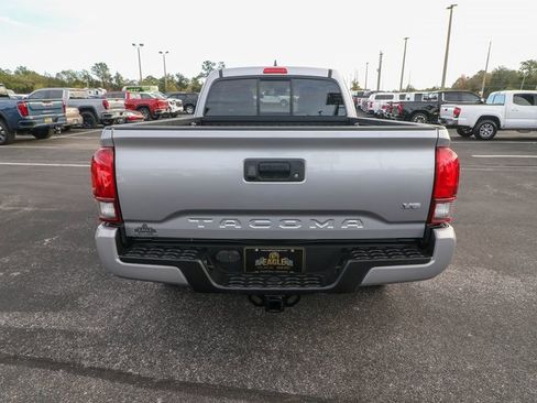 Used 2019 Toyota Tacoma 2WD Access Cab image 8