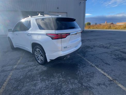 Certified 2022 Chevrolet Traverse High Country w/ LPO, Floor Liner Package image 6