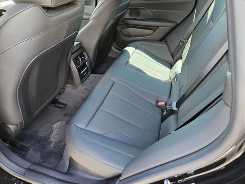 New 2026 BMW i4 eDrive40 w/ Parking Assistance Package RWD image 14