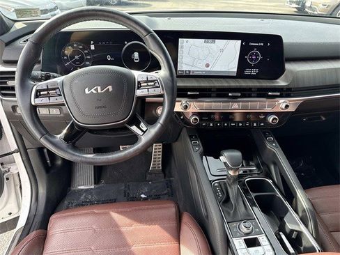 Used 2023 Kia Telluride SX Prestige image 18