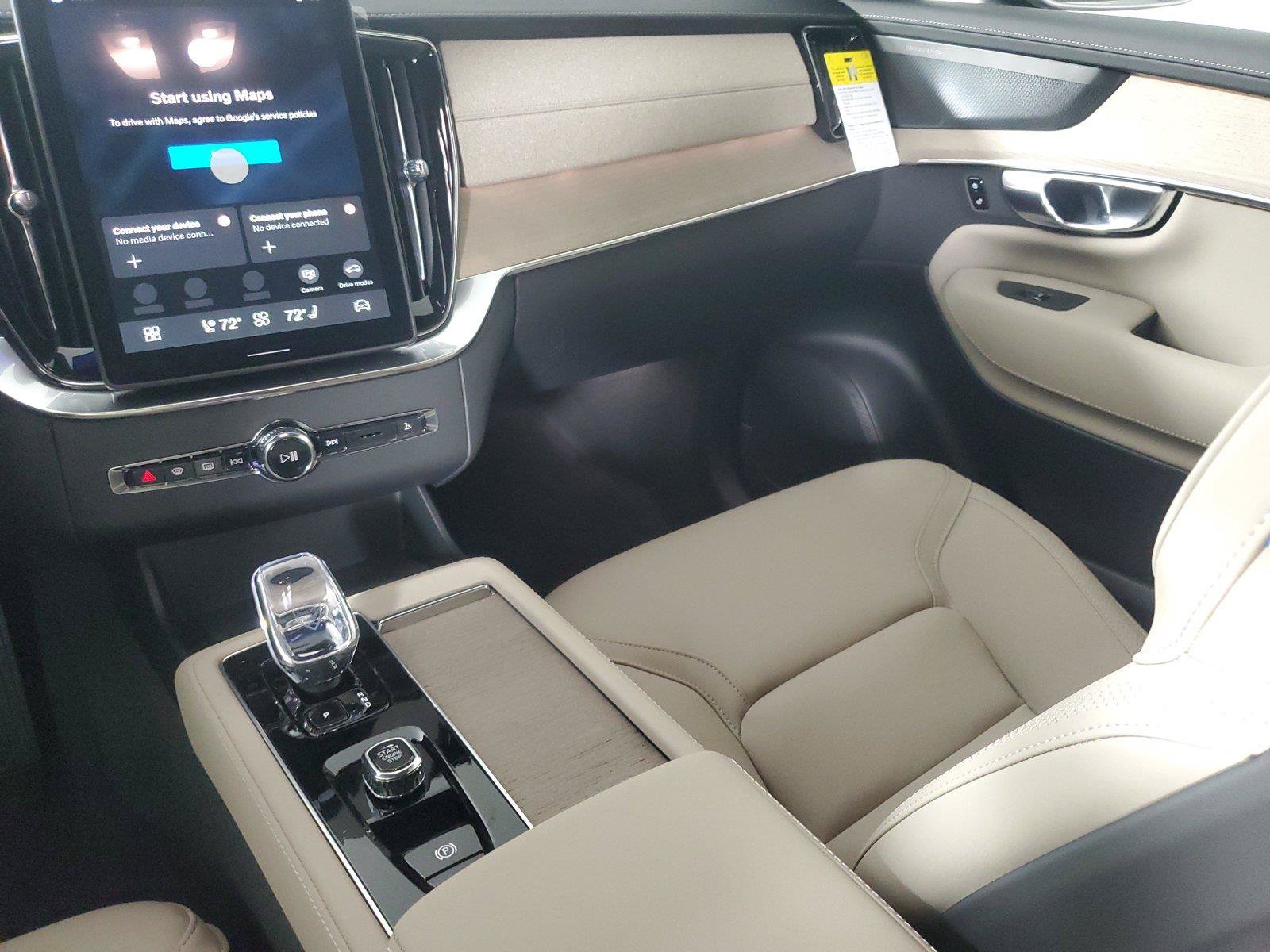 Certified 2026 Volvo XC90 B6 Plus w/ Protection Package Premier AWD/4WD image 19