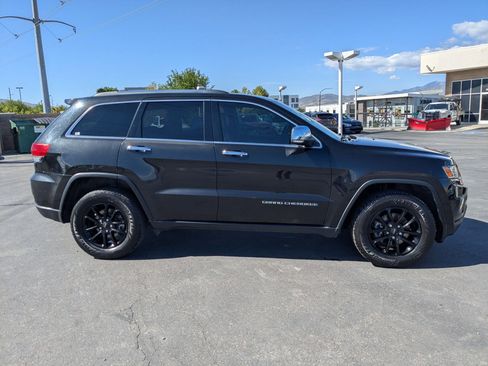 Used 2014 Jeep Grand Cherokee Limited w/ Trailer Tow Group IV AWD/4WD image 6