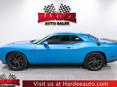 Used 2019 Dodge Challenger SXT w/ Blacktop Package