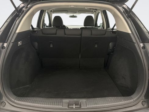 Used 2021 Honda HR-V LX image 18