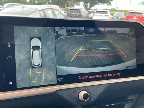Used 2025 Toyota Crown Signia w/ Advanced Technology Package AWD/4WD image 25