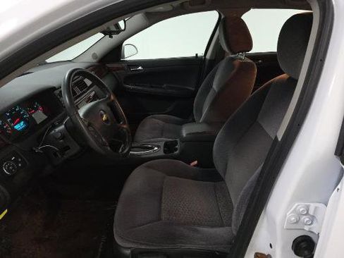 Used 2011 Chevrolet Impala LT image 7