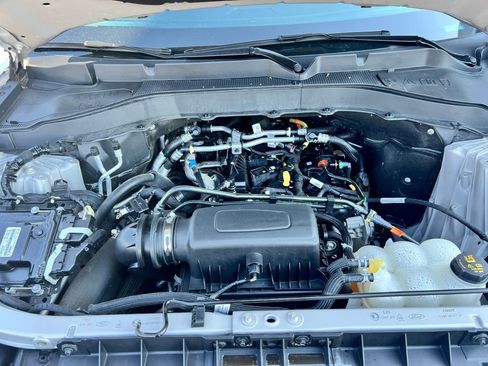 Used 2022 Ford Explorer XLT w/ Equipment Group 202A image 55