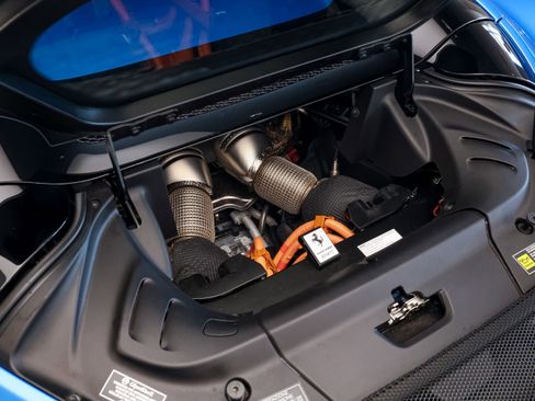 Used 2024 Ferrari 296 GTS image 37