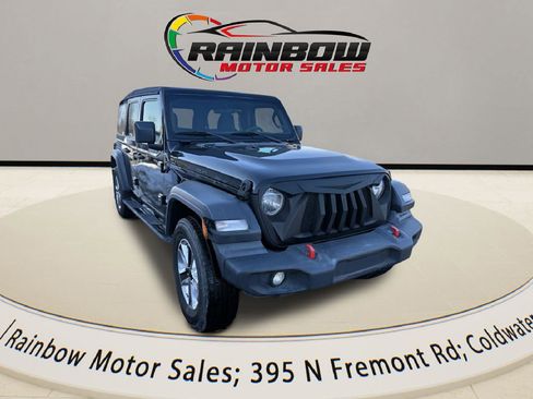 Used 2019 Jeep Wrangler Unlimited Sport S AWD/4WD image 3