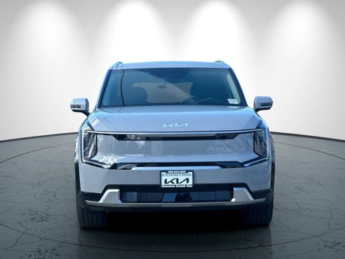 New 2026 Kia EV9 Land AWD/4WD image 9