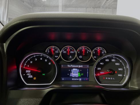 Used 2020 Chevrolet Silverado 1500 RST w/ Texas Edition image 21