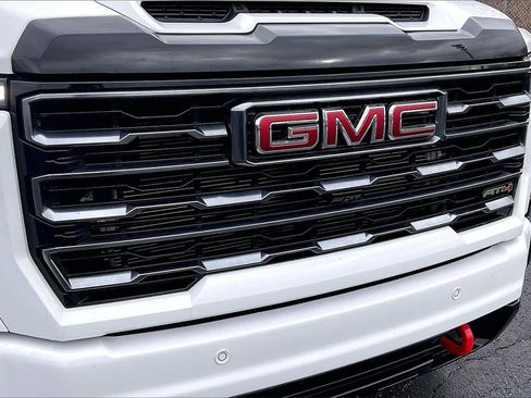 Used 2025 GMC Sierra 3500 AT4 w/ AT4 Premium Plus Package image 34