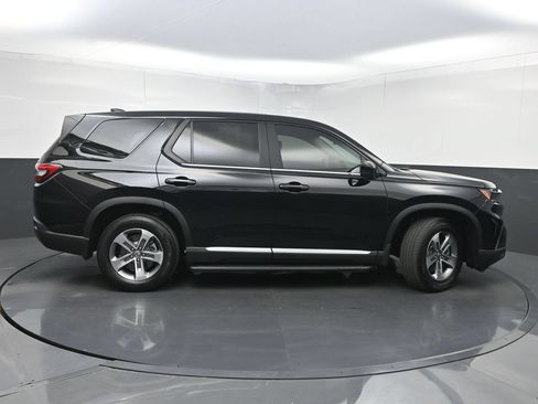 Used 2024 Honda Pilot EX-L image 43
