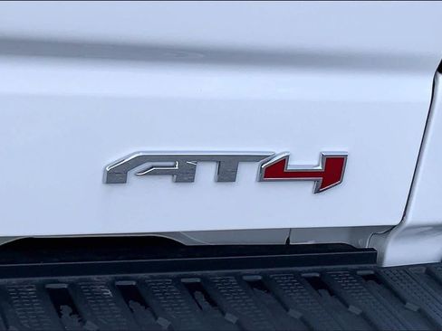 New 2026 GMC Sierra 1500 AT4 w/ AT4 Premium Package AWD/4WD image 15