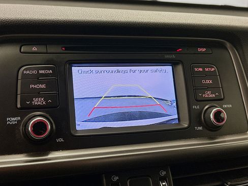 Used 2016 Kia Optima LX image 22