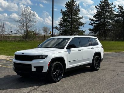 Used 2023 Jeep Grand Cherokee L Laredo