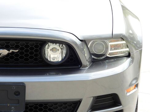 Used 2014 Ford Mustang GT RWD image 43