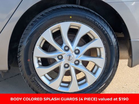 Certified 2018 Nissan Sentra SV image 25