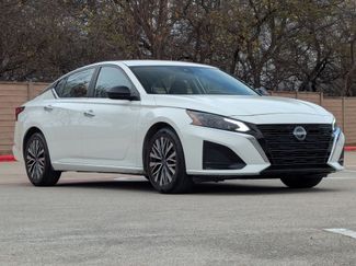 Used 2025 Nissan Altima 2.5 SV video 2