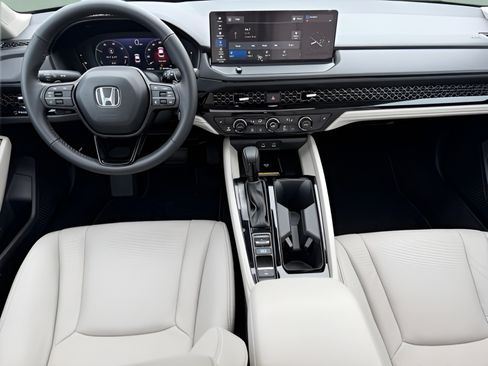 Used 2025 Honda Accord EX-L image 10