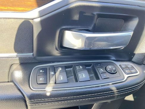 Used 2023 RAM 3500 Laramie image 13