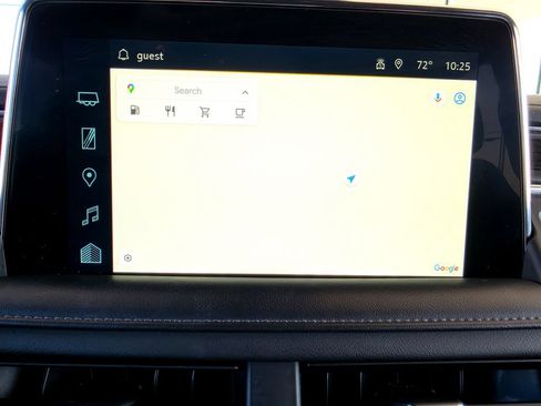 Used 2024 Chevrolet Suburban LT AWD/4WD image 55