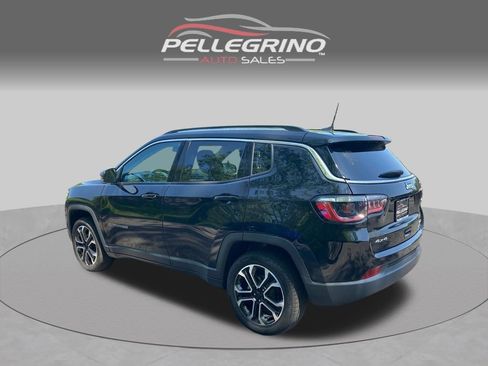 Used 2022 Jeep Compass Limited AWD/4WD image 4